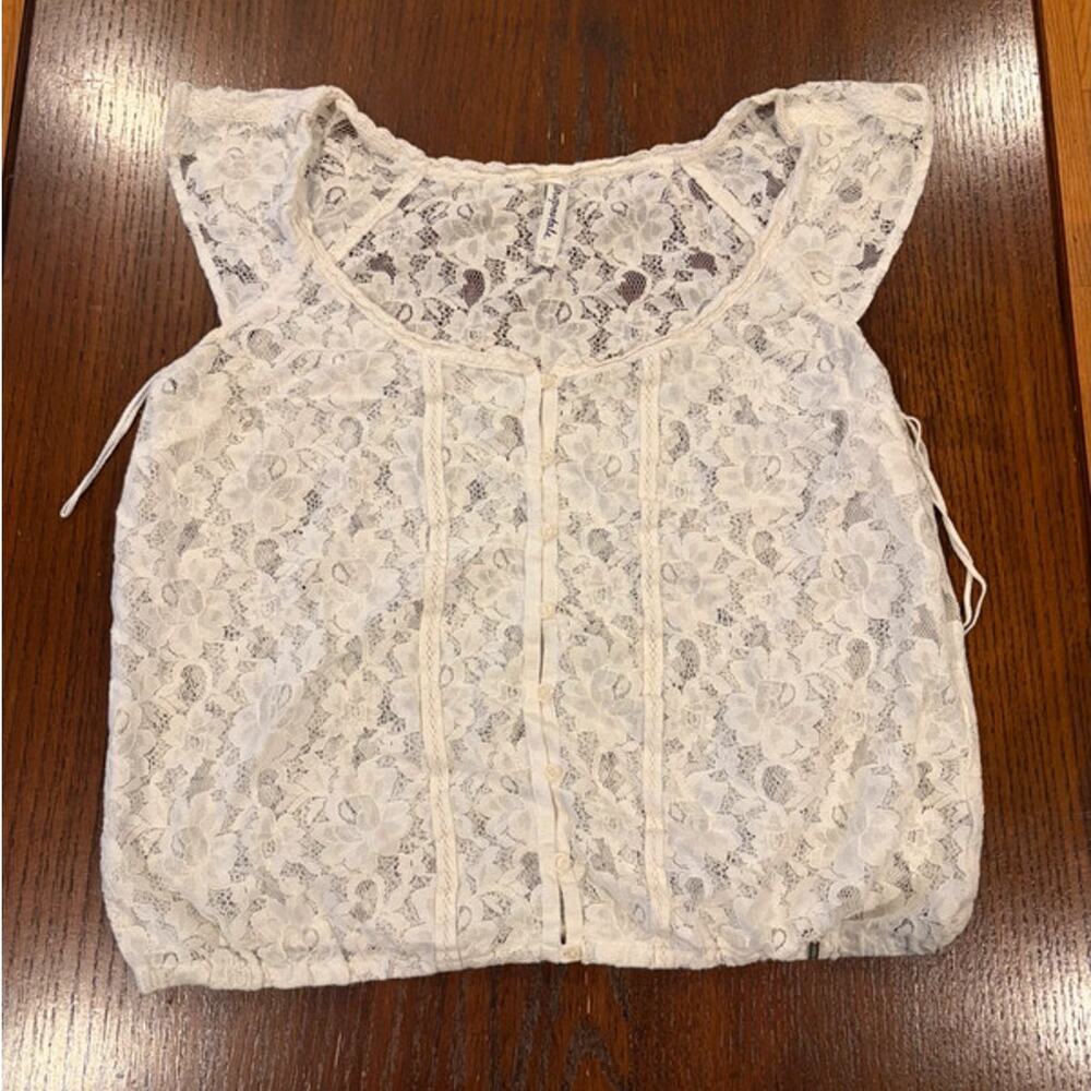 Aeropostale Y2K White Lace Cottagecore Top